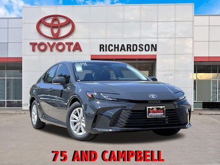 2026 Toyota Camry LE Sedan