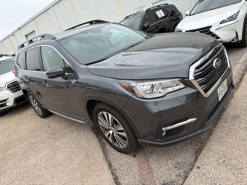 Used 2022 Subaru Ascent Limited w/Dual Glass Panoramic Moonroof SUV