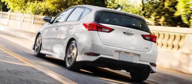 2018 Toyota Corolla iM White
