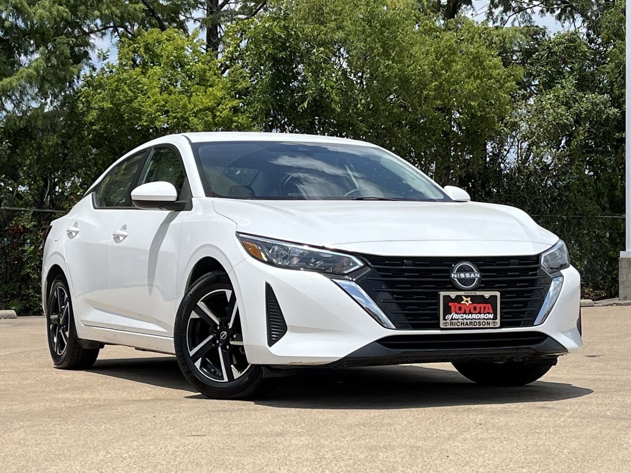 White (Fresh Powder) 2025 Nissan Sentra Sedan Front-Wheel Drive Continuously Variable Transmission