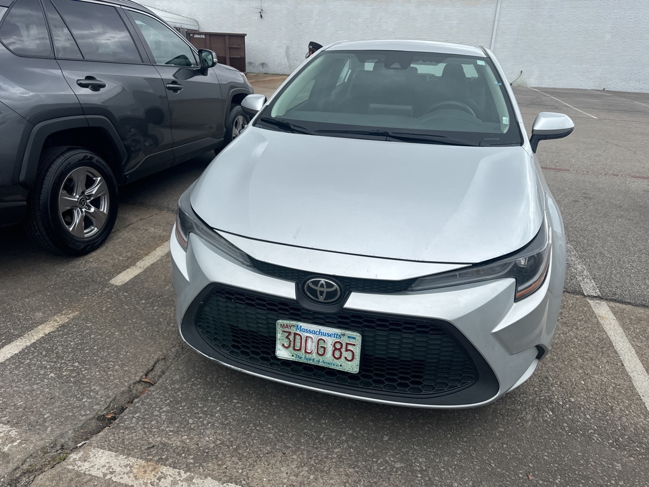 Used 2021 Toyota Corolla LE with VIN 5YFEPMAE1MP258171 for sale in Richardson, TX