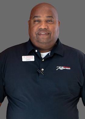 Staff member Lonny Anderson from ID_39ac47e5fe96