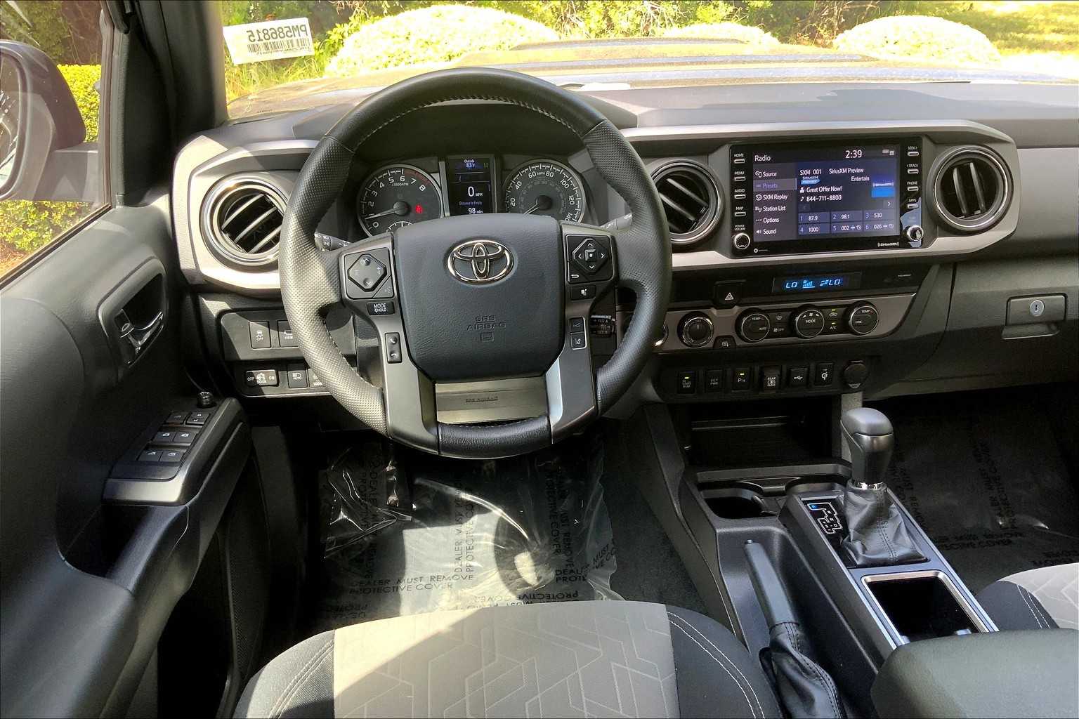 2023 Toyota Tacoma TRD Sport 4x4 Double Cab photo 3