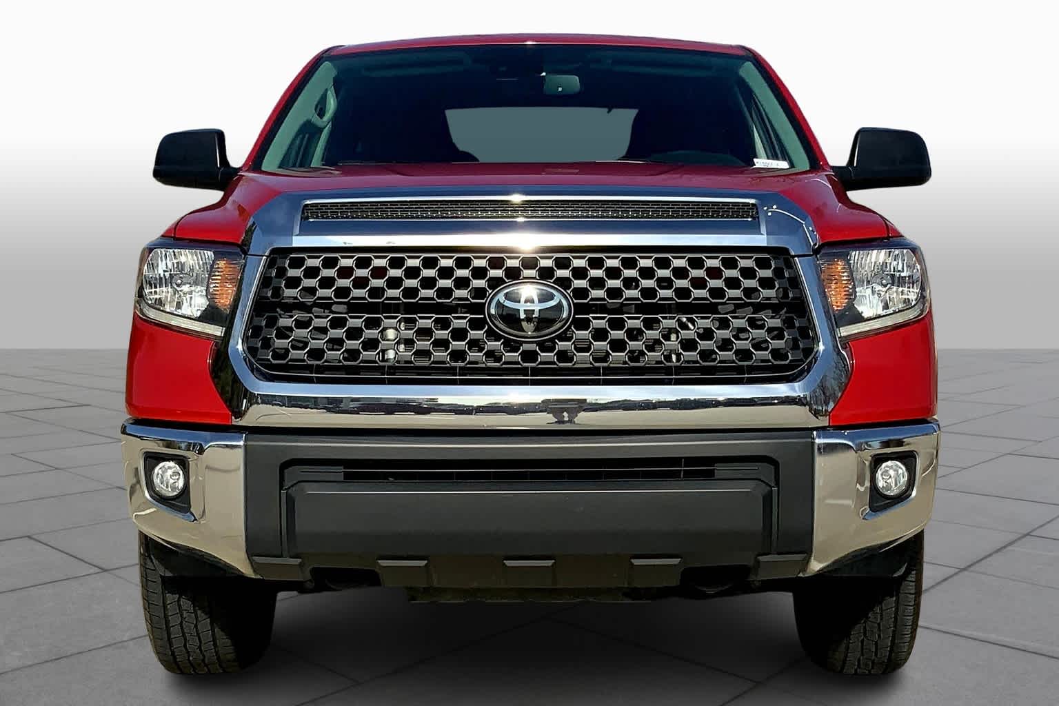 2021 Toyota Tundra SR5 CrewMax photo 2