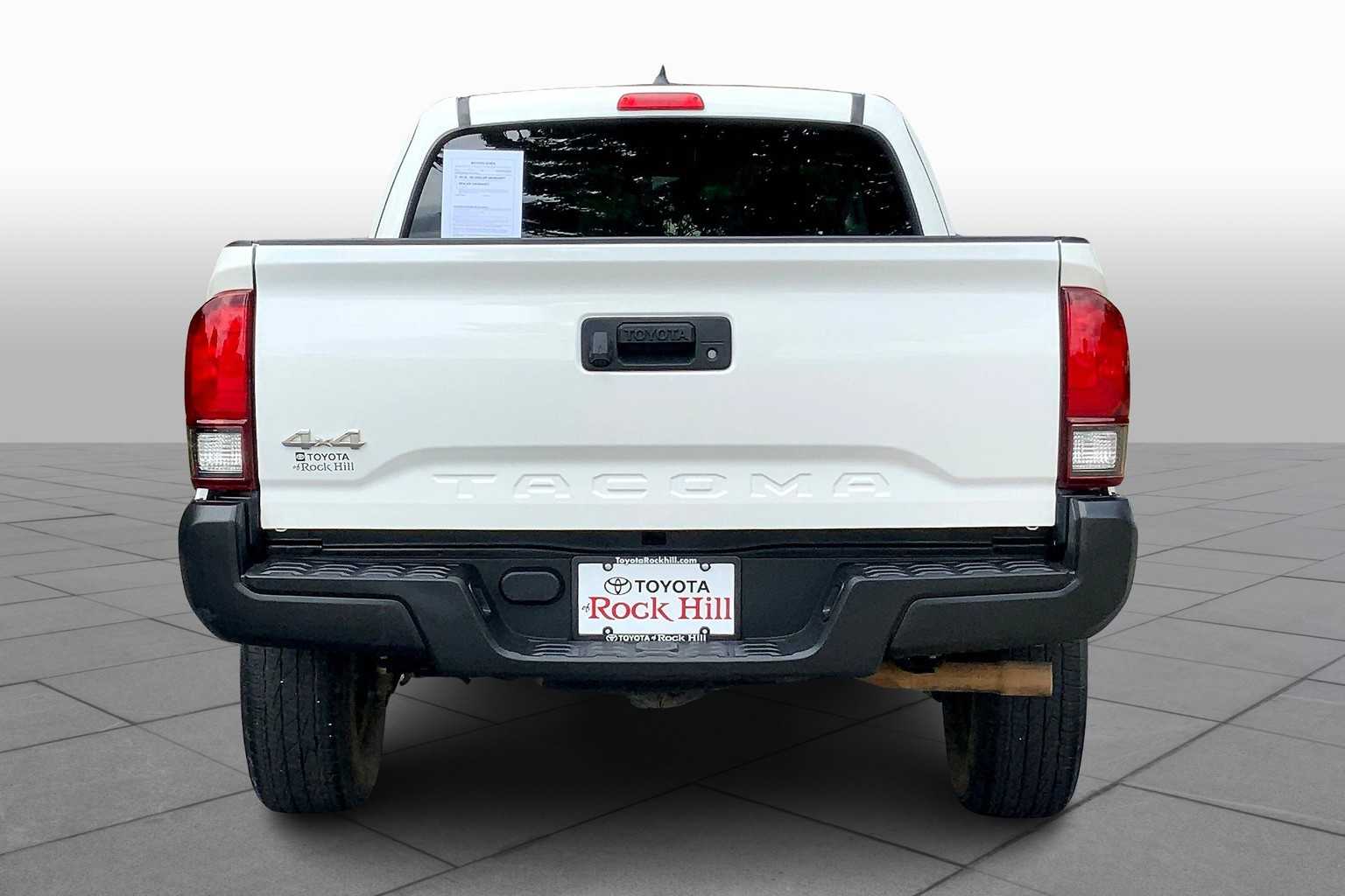2021 Toyota Tacoma SR 4x4 Access Cab photo 3