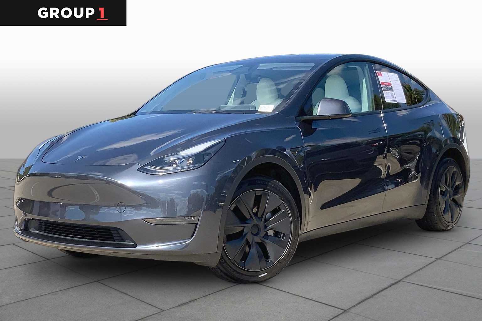 2025 Tesla Model Y Long Range