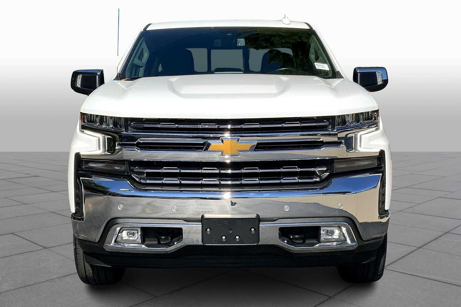 2022 Chevrolet Silverado 1500 LTZ photo 2