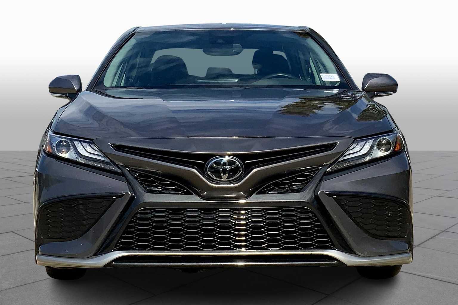 2023 Toyota Camry XSE photo 2
