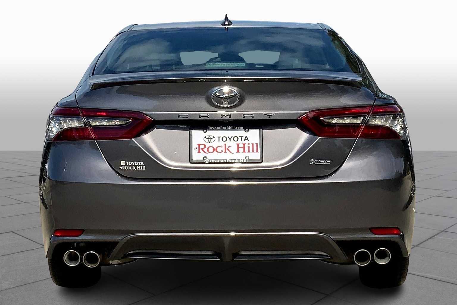 2023 Toyota Camry XSE photo 3