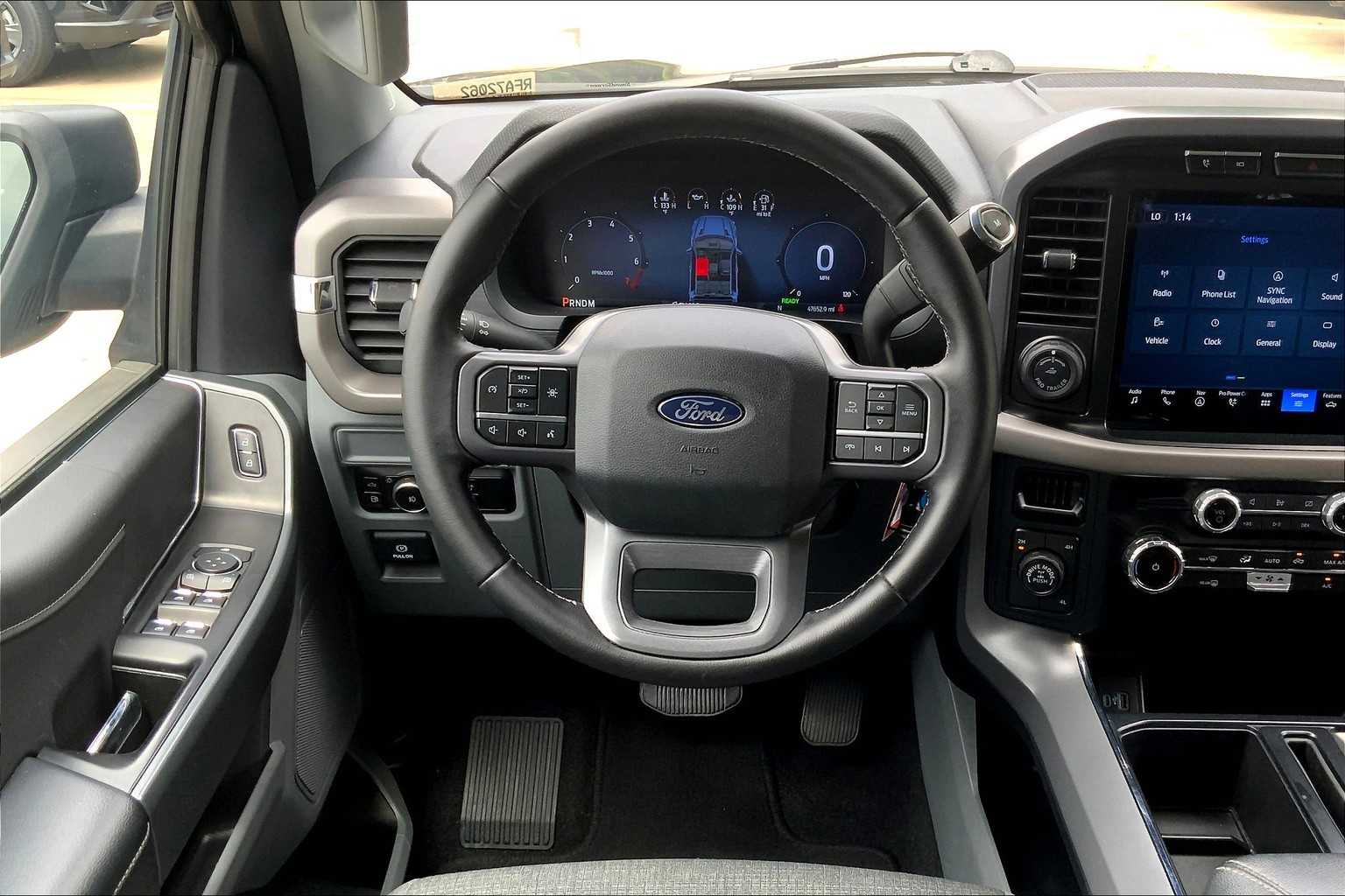 2024 Ford F-150 XLT photo 4