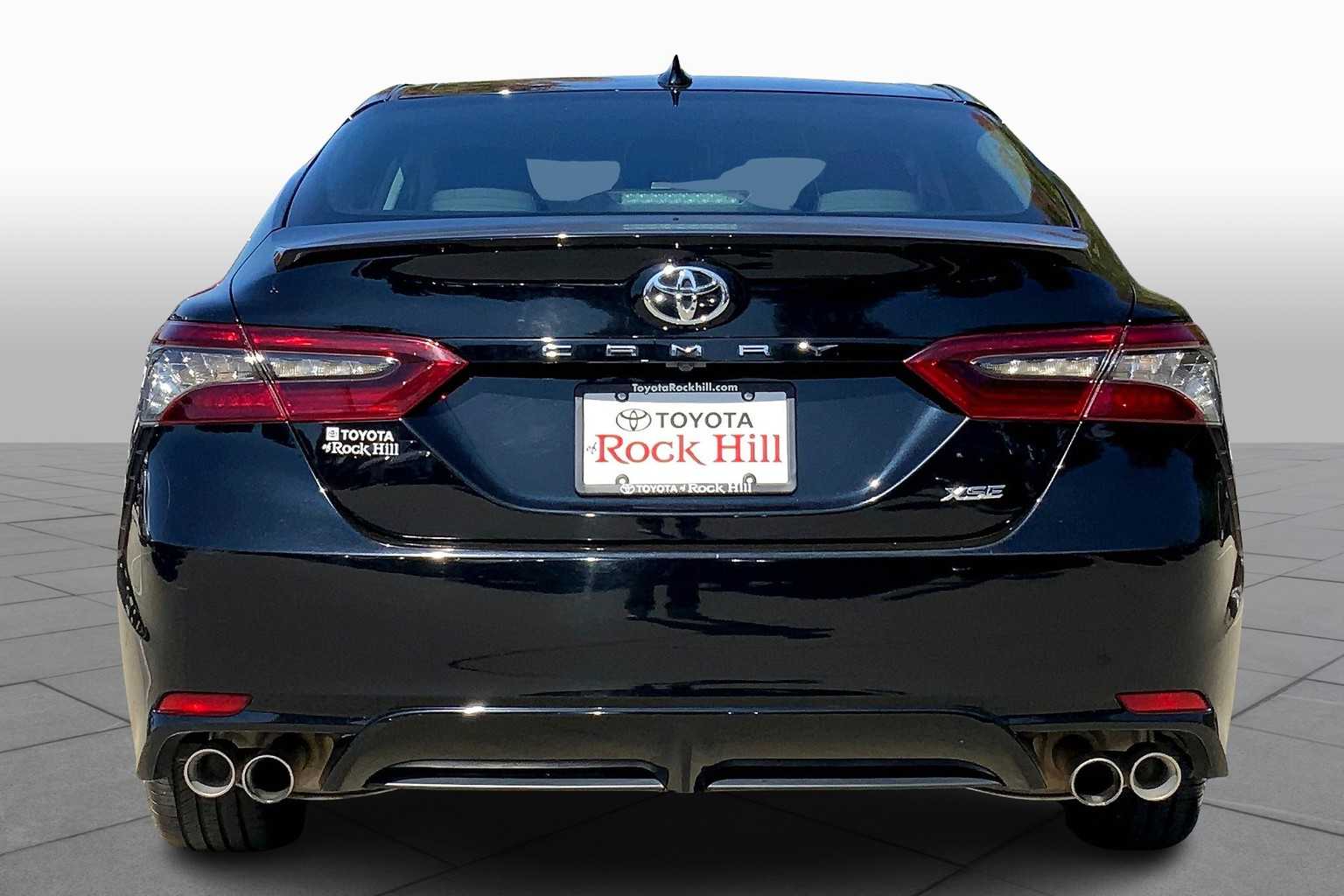 2023 Toyota Camry XSE photo 3
