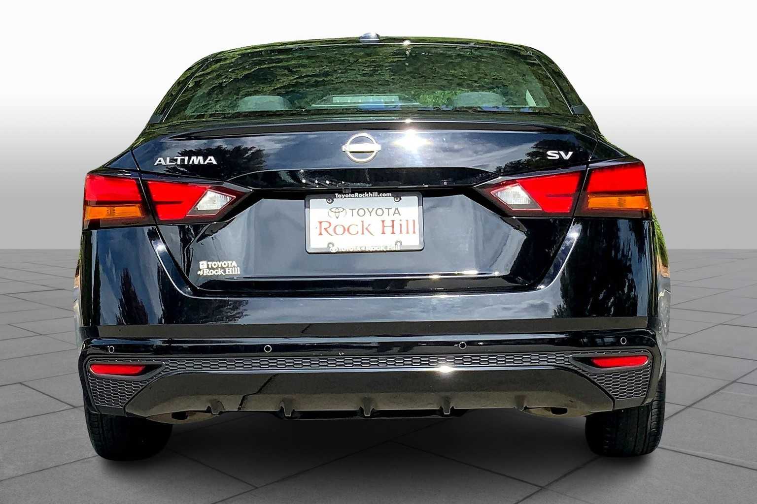 2023 Nissan Altima 2.5 SV photo 3