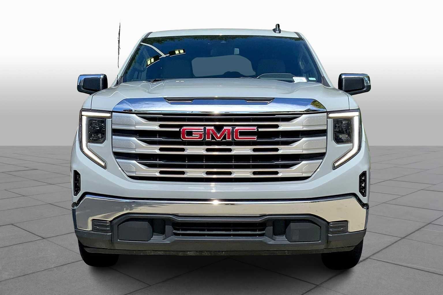2024 Gmc Sierra 1500 SLE photo 2