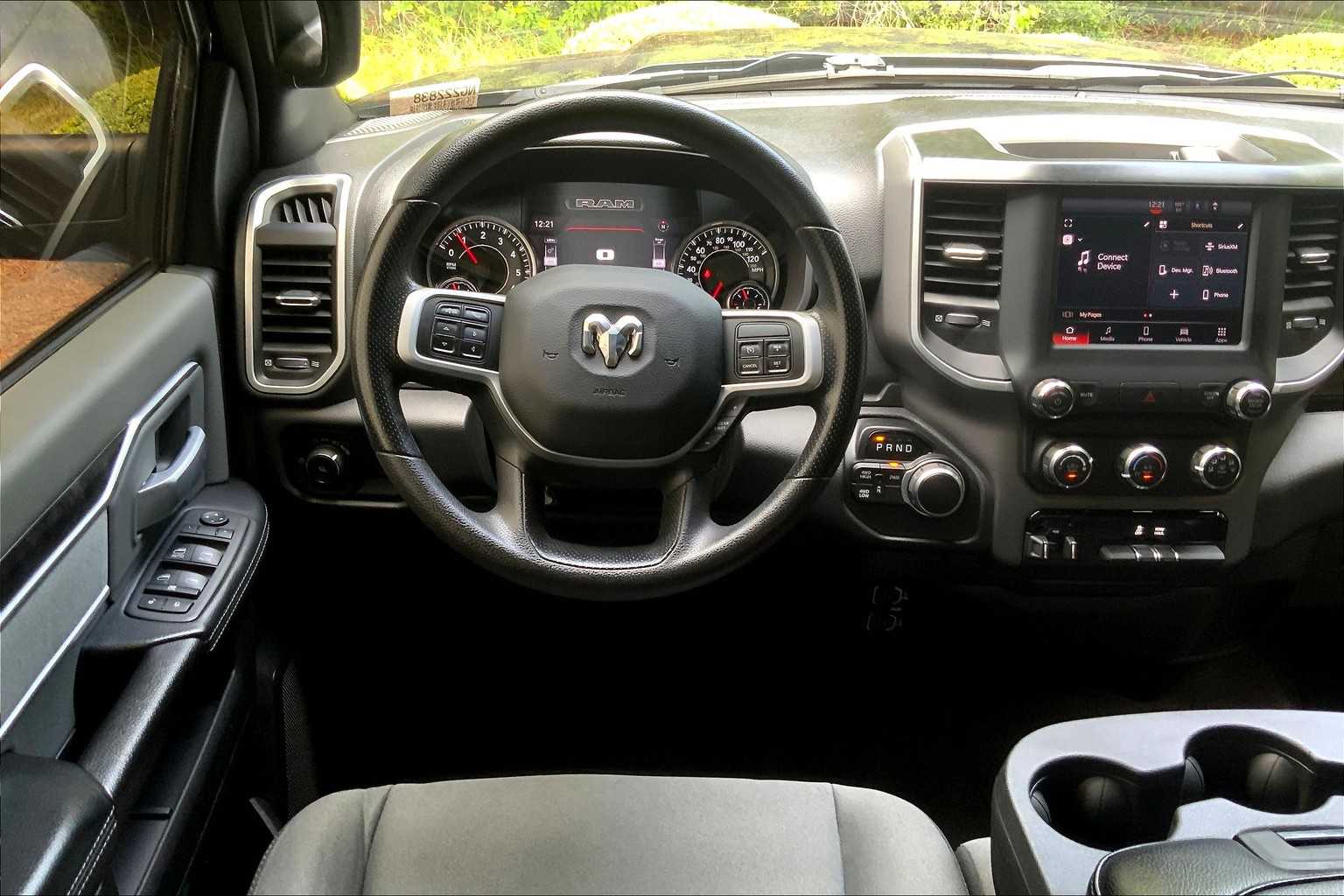 2022 Ram 2500 Big Horn photo 4