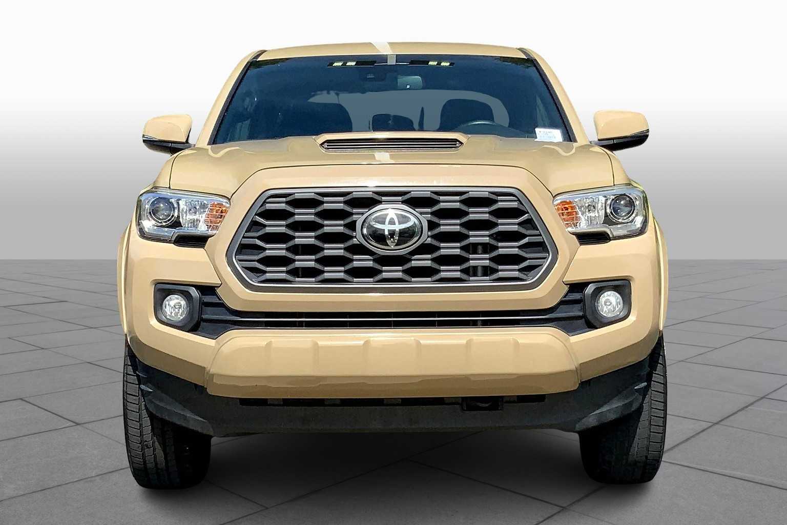 2020 Toyota Tacoma TRD Sport Double Cab V6 photo 2
