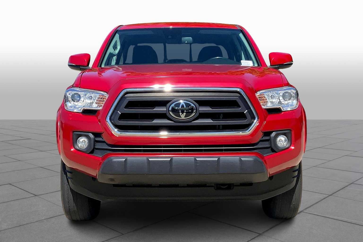 2022 Toyota Tacoma SR5 Double Cab V6 photo 2
