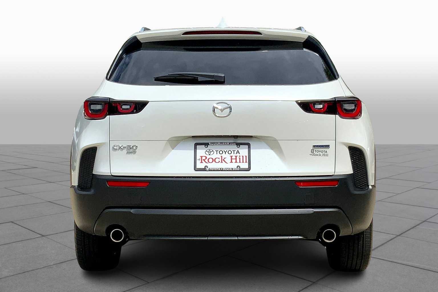 2025 Mazda CX-50 Premium Plus photo 3
