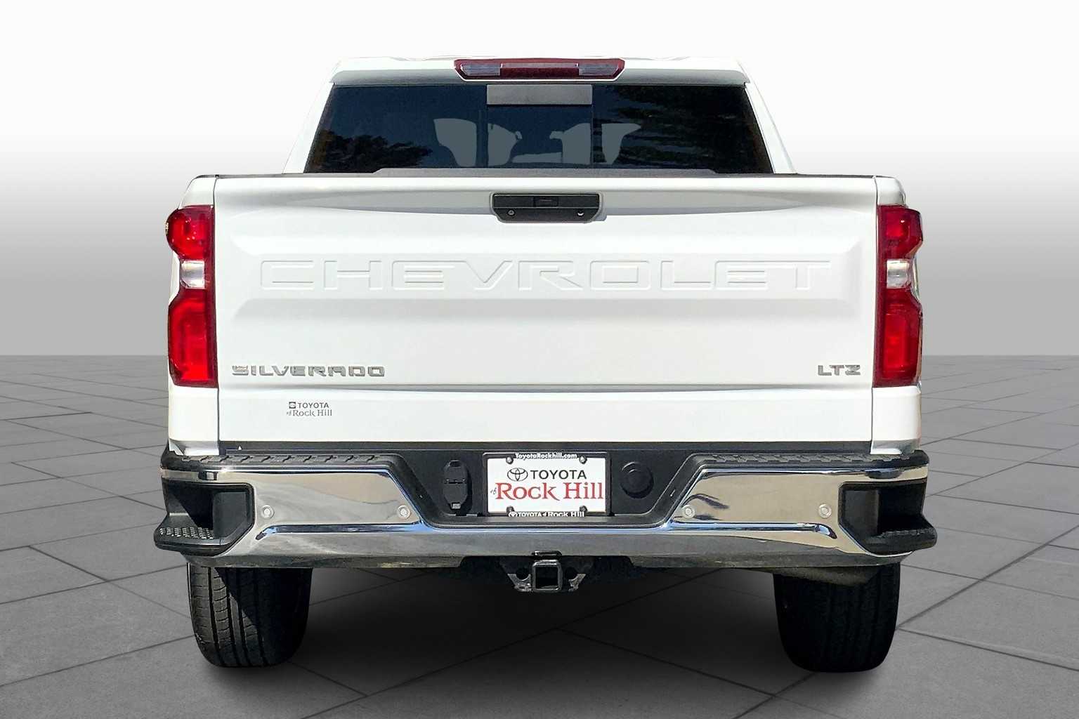 2022 Chevrolet Silverado 1500 LTZ photo 3