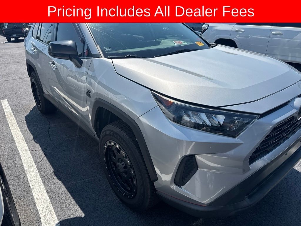 Used 2019 Toyota RAV4 LE SUV