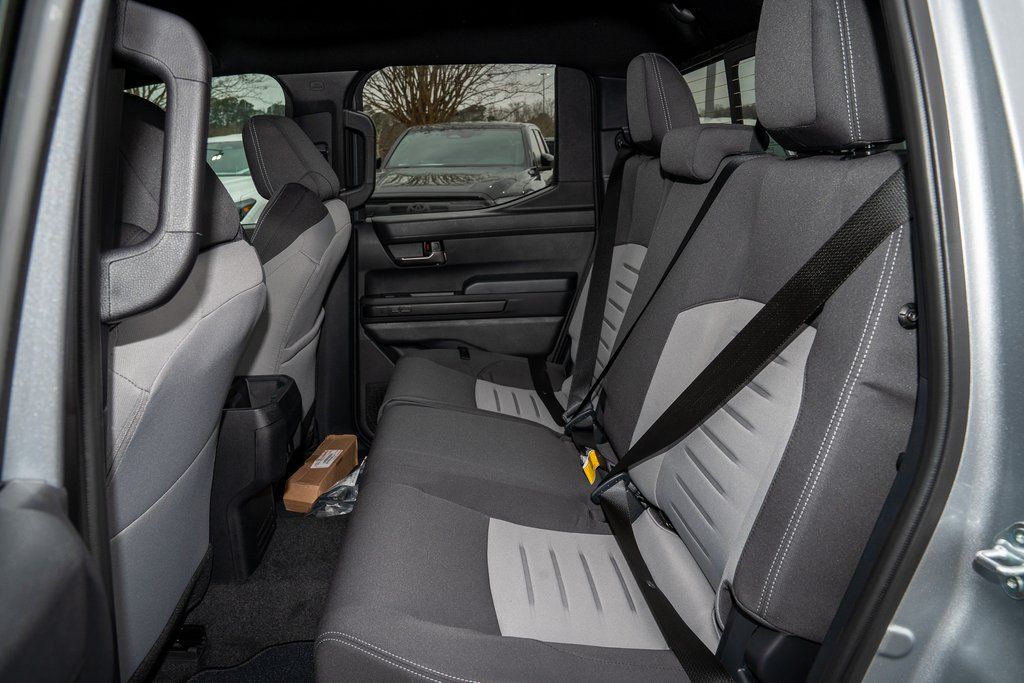 2025 Toyota Tacoma TRD Off Road - Photo 8