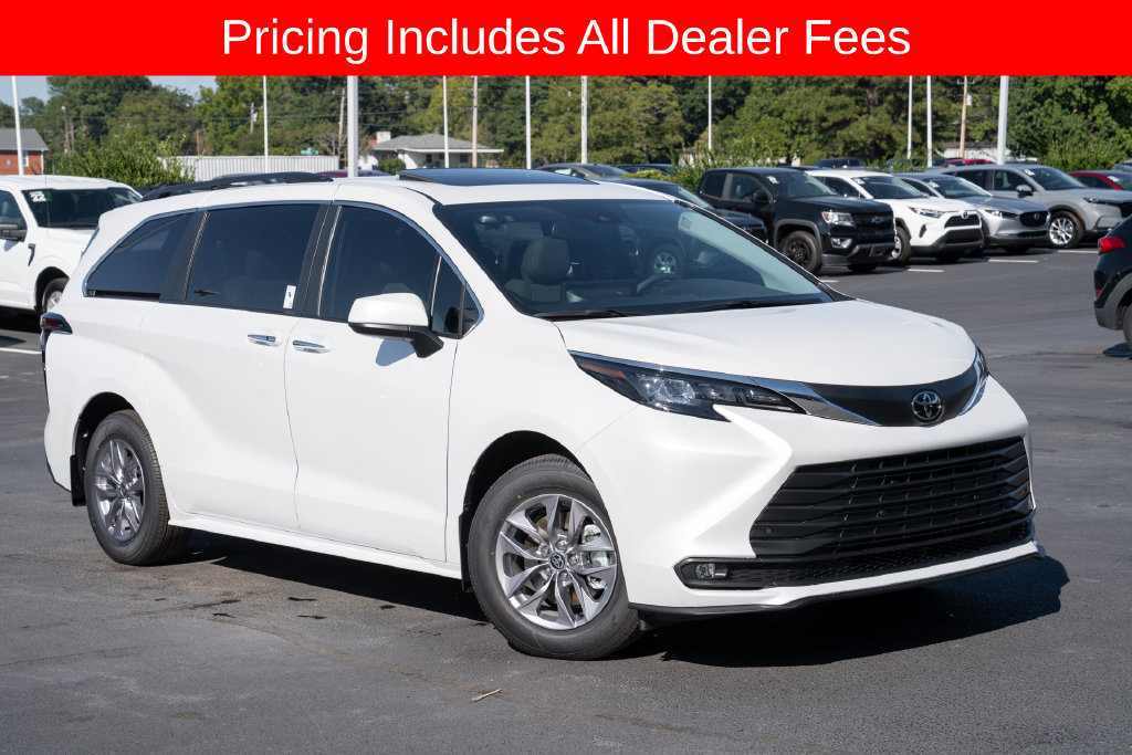 New 2026 Toyota Sienna XLE Van Passenger Van