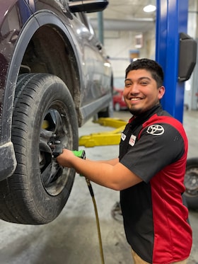 Staff member Kevin Zabala from 0ad4bae33bdb