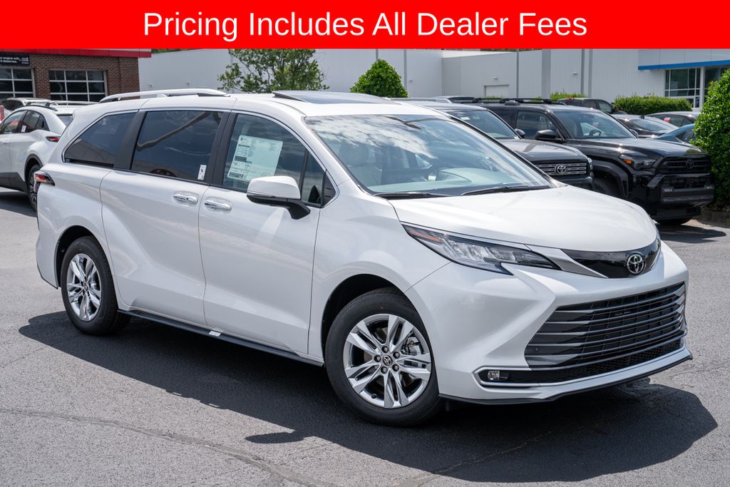 2026 Toyota Sienna Limited 7-Passenger Hybrid FWD's photo