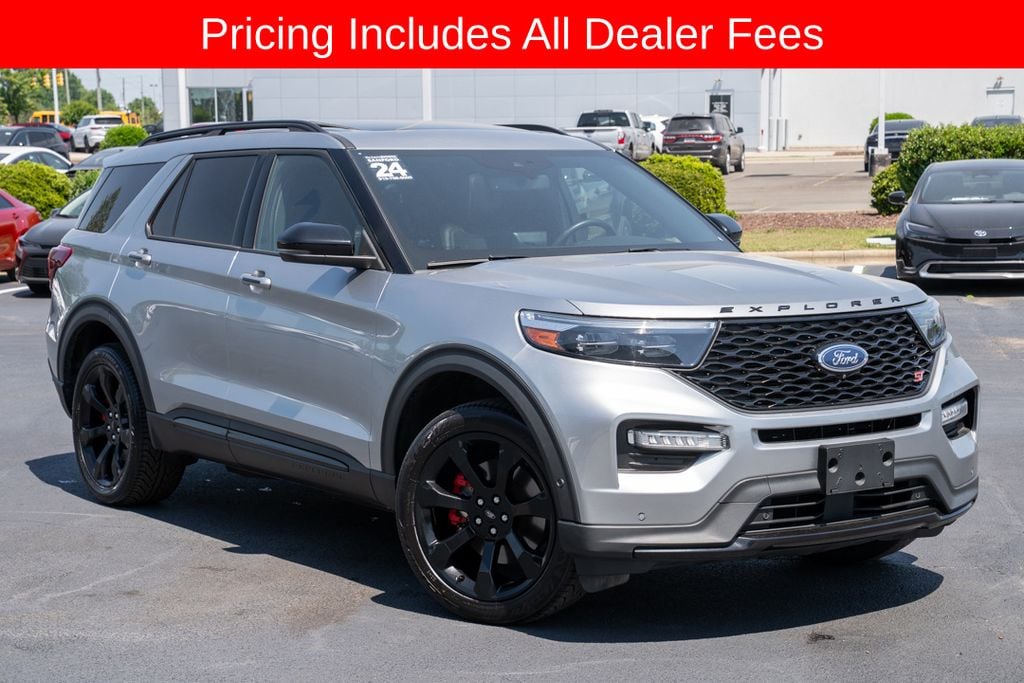 2024 Ford Explorer ST 4WD's photo