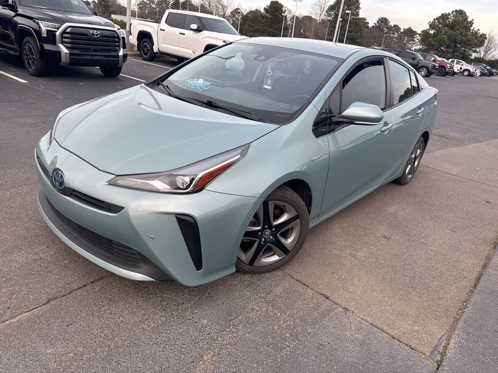2020 Toyota Prius XLE's photo