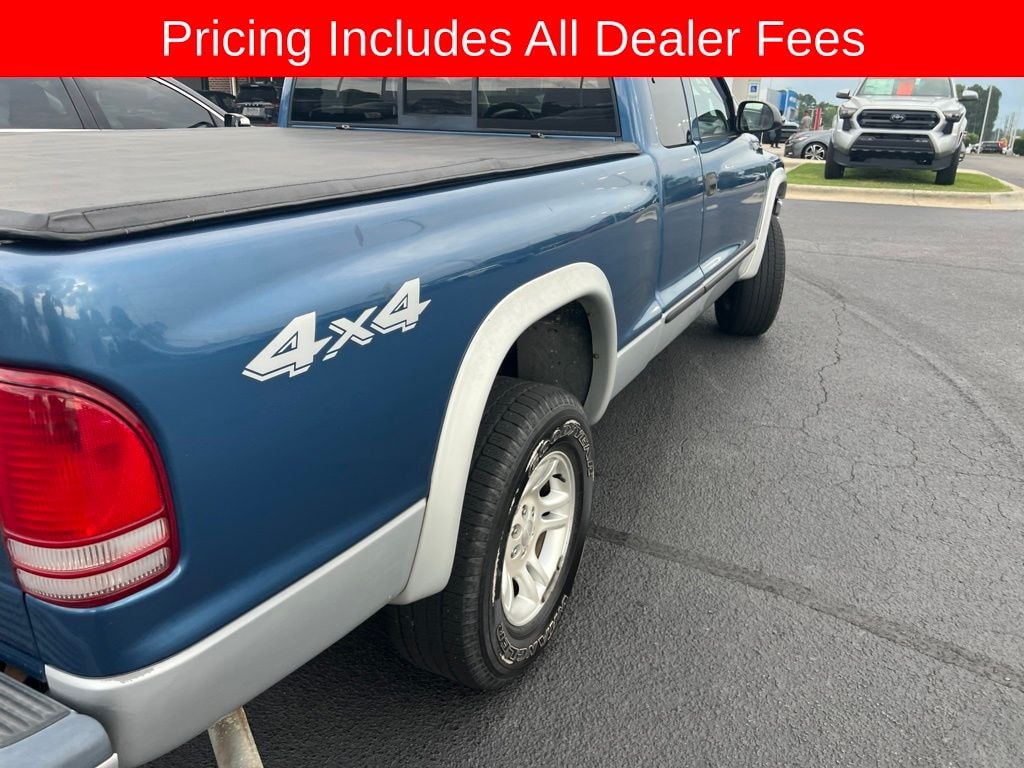 Used 2004 Dodge Dakota SLT Truck Club Cab