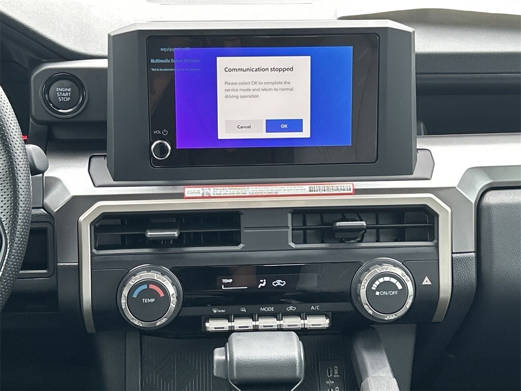 2025 Toyota Tacoma SR5 photo 3