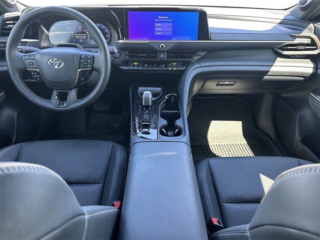 2024 Toyota Crown Platinum photo 2