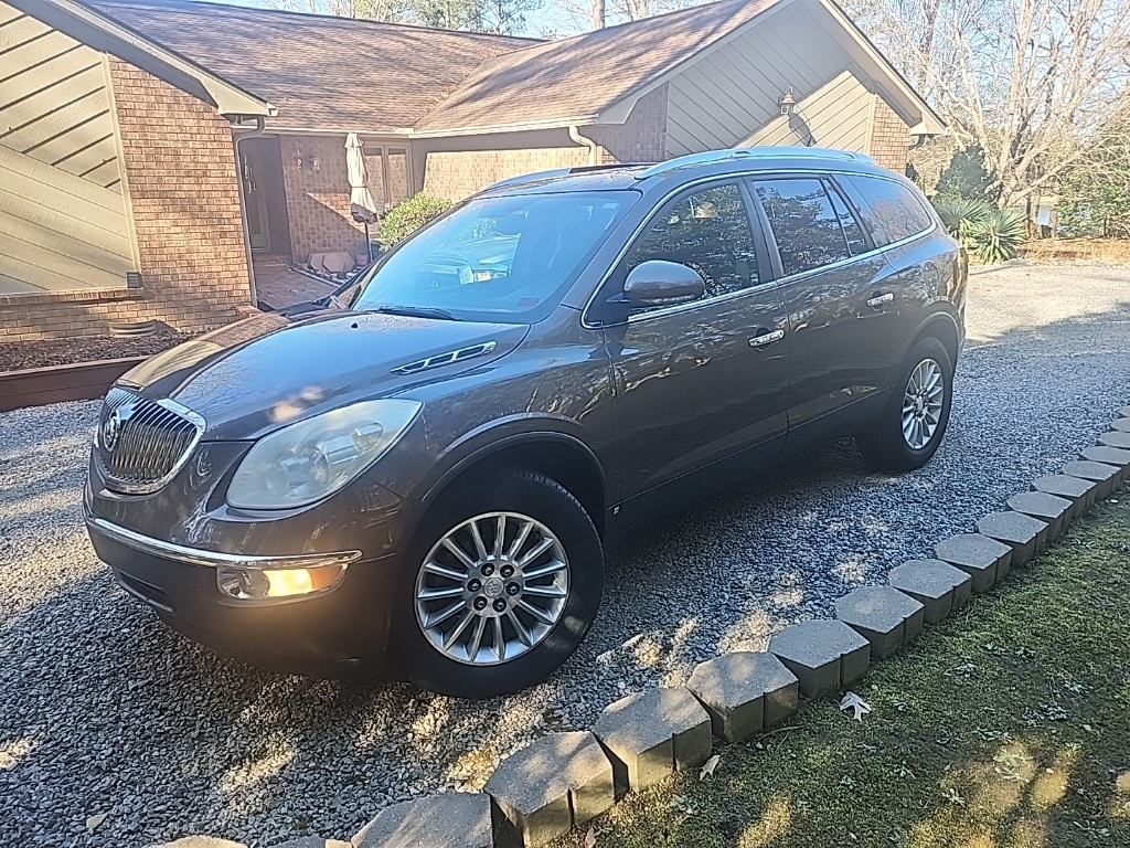 2010 Buick Enclave CX's photo