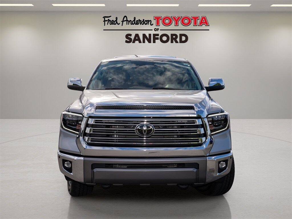 2021 Toyota Tundra Platinum Grade photo 2