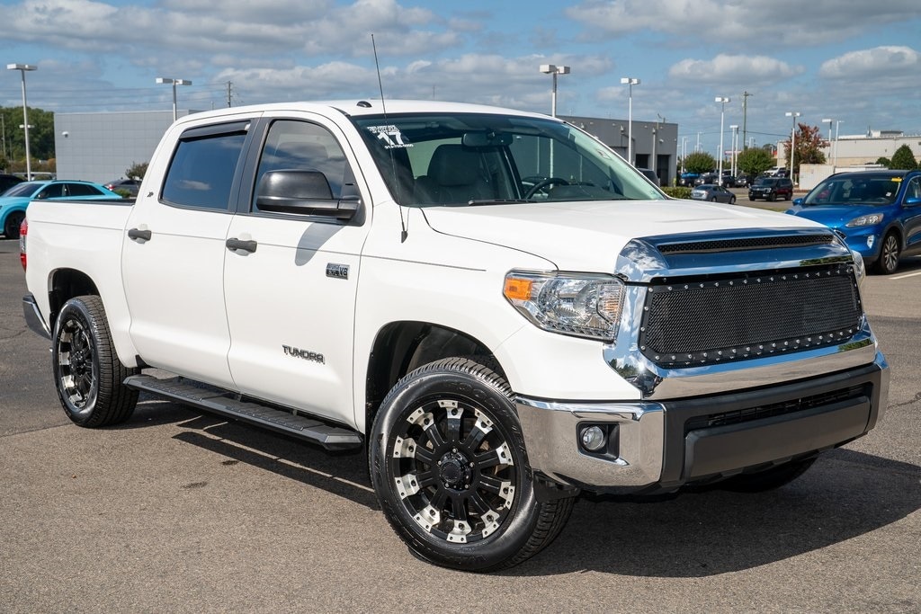 2017 Toyota Tundra Truck CrewMax 