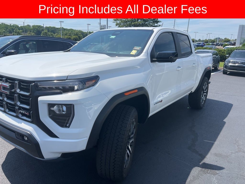2024 GMC Canyon 4WD AT4 Crew Cab Short Box's photo