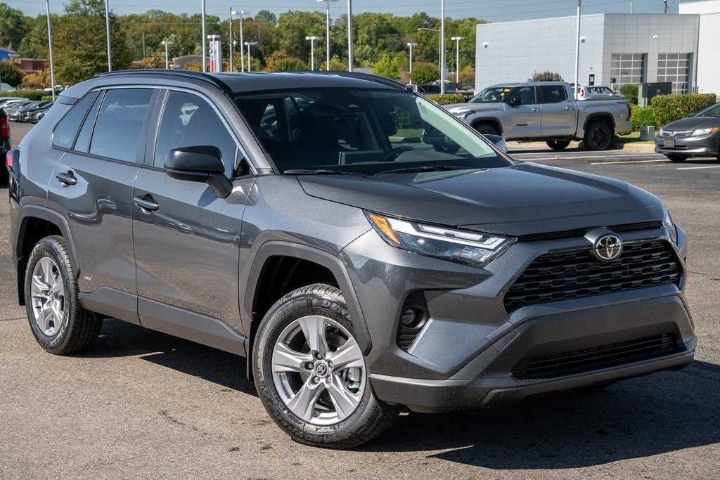 2025 Toyota RAV4 Hybrid SUV 