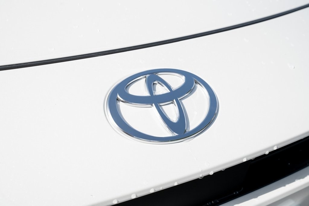 New 2026 Toyota Prius Plug-in Hybrid XSE Hatchback