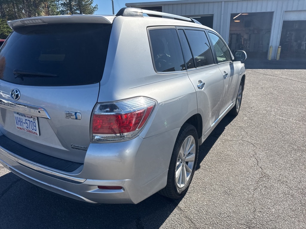 Used 2013 Toyota Highlander Hybrid Limited SUV