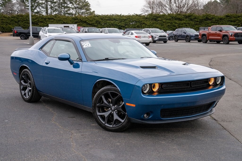 Used 2020 Dodge Challenger SXT Coupe
