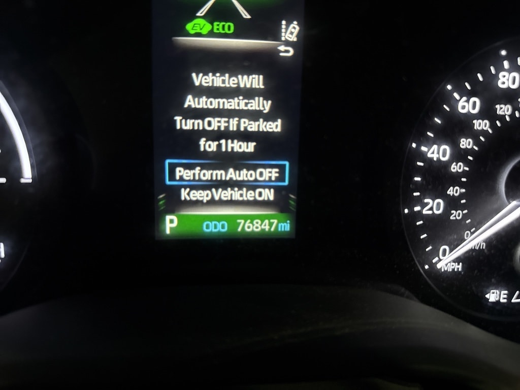 Used 2021 Toyota Sienna XLE Van