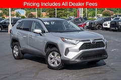 2025 Toyota RAV4 XLE SUV