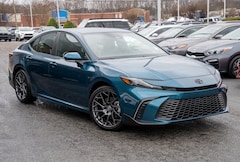 2025 Toyota Camry SE Sedan