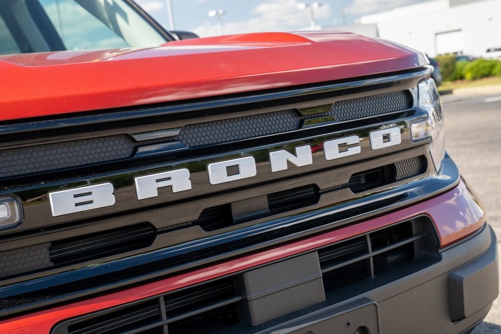 2024 Ford Bronco Sport Outer Banks photo 2