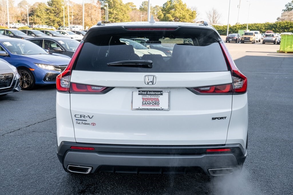 2023 Honda CR-V Hybrid Sport photo 3