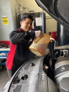 Staff member Roman Cruz Dominguez from 0ad4bae33bdb