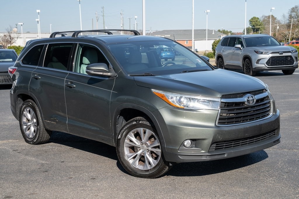 2015 Toyota Highlander SUV 