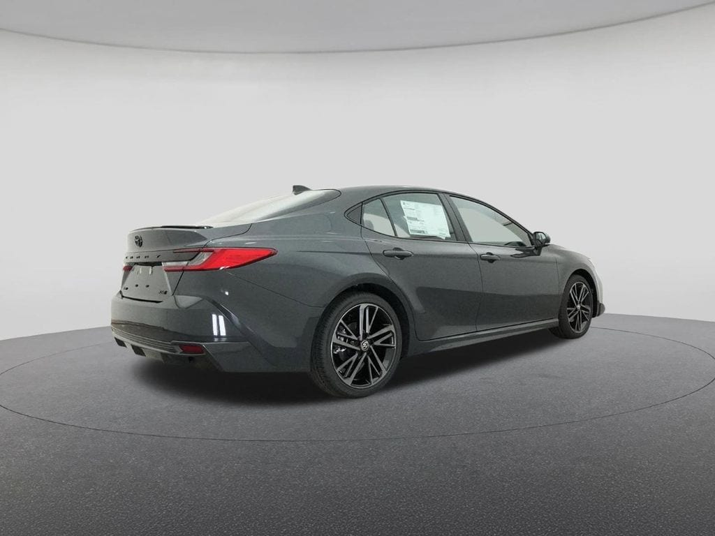 2026 Toyota Camry XSE - Photo 25