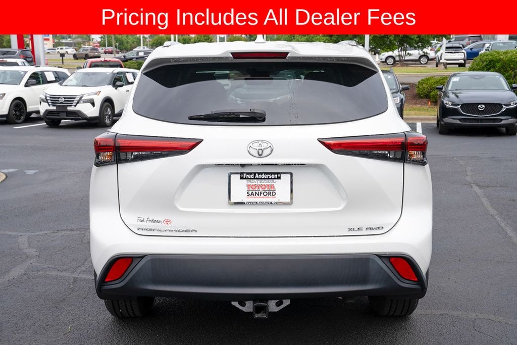 Used 2022 Toyota Highlander XLE SUV