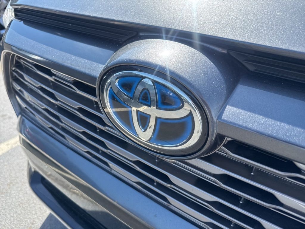 Used 2021 Toyota RAV4 Hybrid XSE SUV